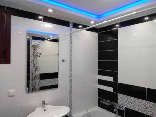 Ένα μπάνιο στο Agnanti Houses