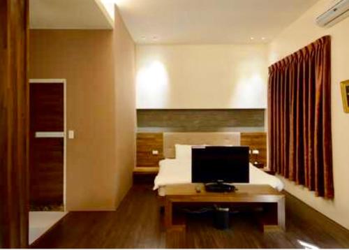 TV a/nebo společenská místnost v ubytování Pretty B&B