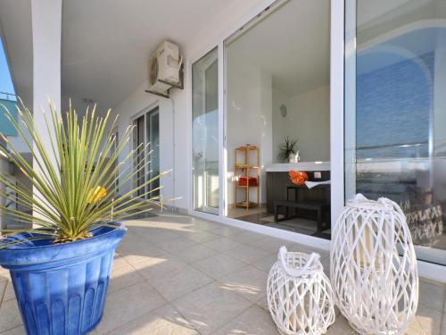 Μπαλκόνι ή βεράντα στο Apartments Silva with a view of sea