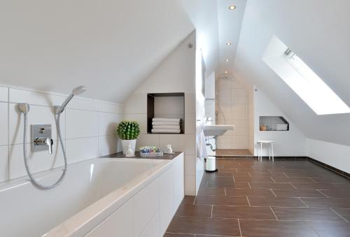 Et badeværelse på Moselhof Ferienwohnungen