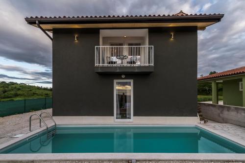 Villa Art House with Pool – Photos 3
