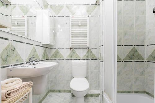 Koupelna v ubytování Jantar Apartamenty - Promenada Kołobrzeg