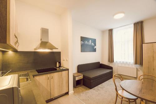 Kings Residence Image