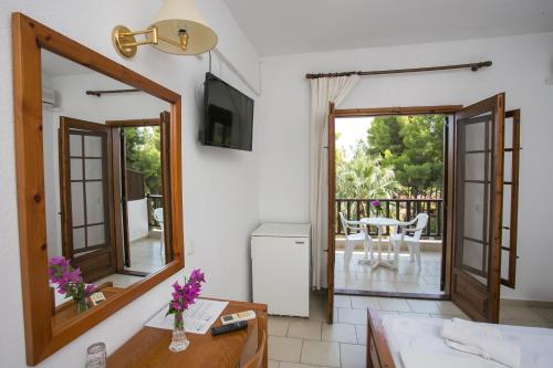 Gallery image of Maria's House Hotel in Metamorfosi