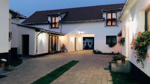 Gallery image of Casa Badea in Rîu Alb