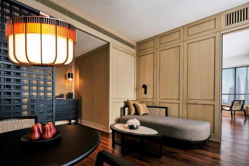 Ein Sitzbereich in der Unterkunft The RuMa Hotel and Residences
