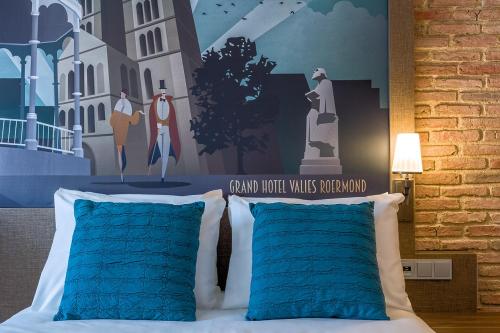 Postel nebo postele na pokoji v ubytování Grand Hotel Valies