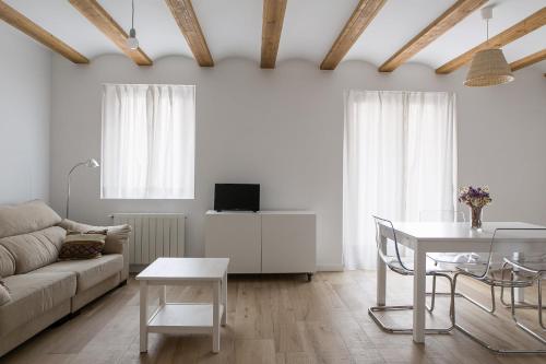 ApartUP L' Almoina
