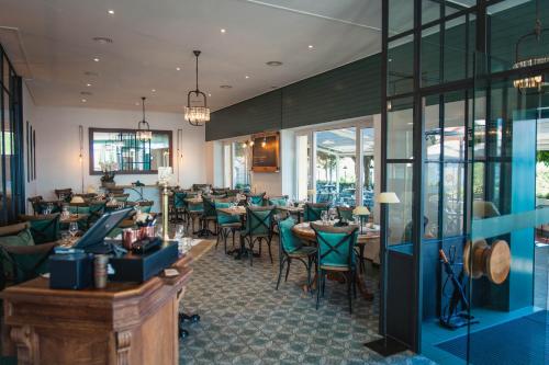 Restaurace v ubytování Auberge de Rivaz