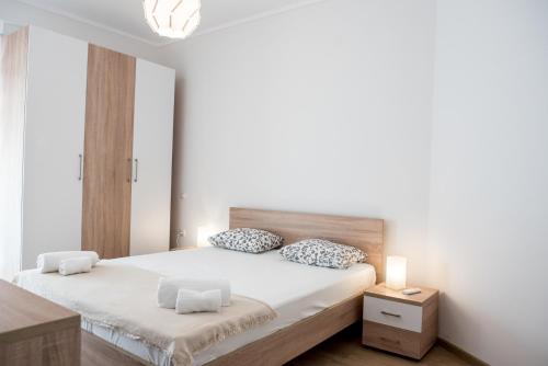 Spacious Family Apartment with Large Terrace - City Center, Quiet Area