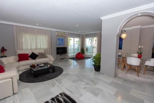 Villa Venecia, Apartamento de Lujo en 1º línea de playa + parking
