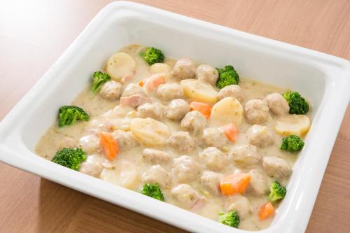 Jídlo v hotelu nebo okolí