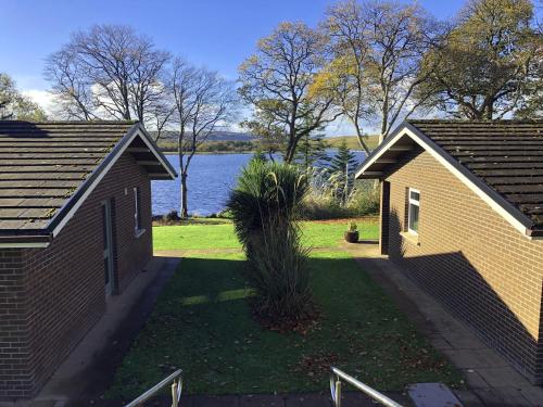 Manor House Marine & Cottages – Photos 2