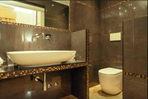 VIA VENETO SUITE 107