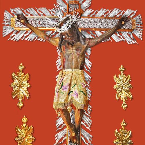 a depiction of a crucifix on a wall at Apartamento Amoblado En Guadalajara De Buga in Buga