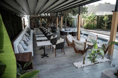 Een zitgedeelte bij Perge Hotels - Adult Only 18 plus