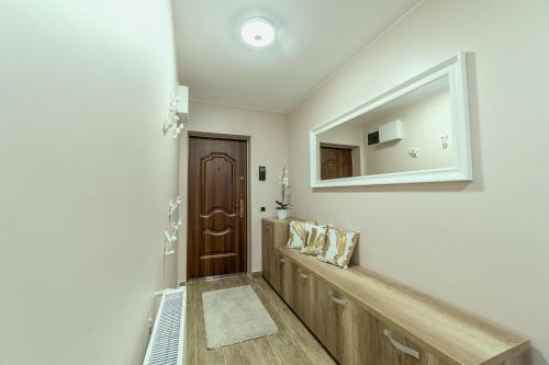 Gallery image of Apartment Chic by Landev in Braşov