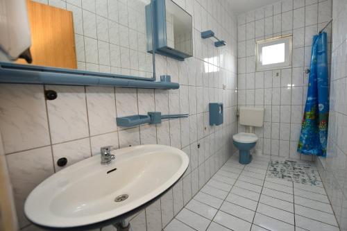 Gambar di galeri bagi VAL apartmani, Stara Novalja di Stara Novalja