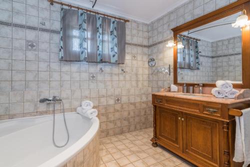 Koupelna v ubytování Villa Fos