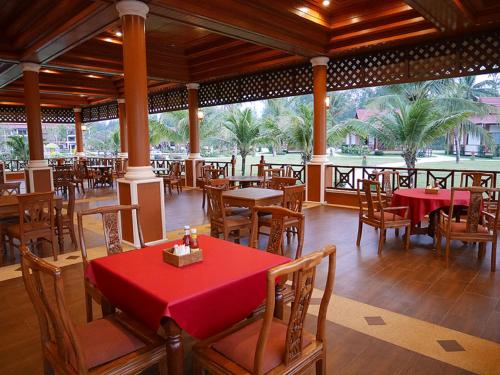 Ресторан / где поесть в The Sunset Beach Resort - Koh Kho Khao