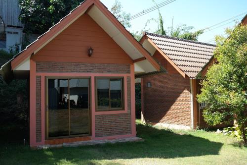 Edificio en el que se encuentra la habitación en casa particular