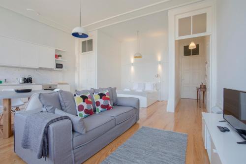 Downtown Spacious Studio