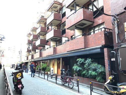 LIONS APARTMENT 516