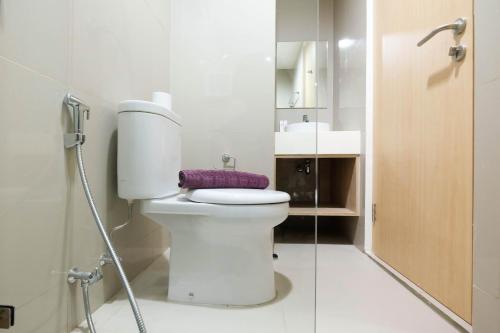 Ένα μπάνιο στο Cozy Studio Tree Park Apt