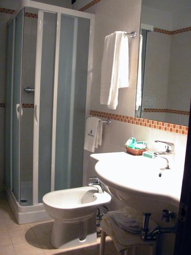 Koupelna v ubytování Hotel Calabresi