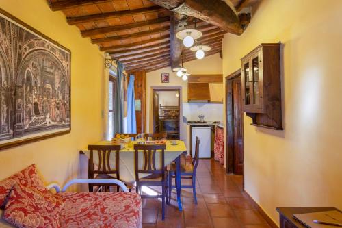 Η κουζίνα ή μικρή κουζίνα στο Villa Grassina