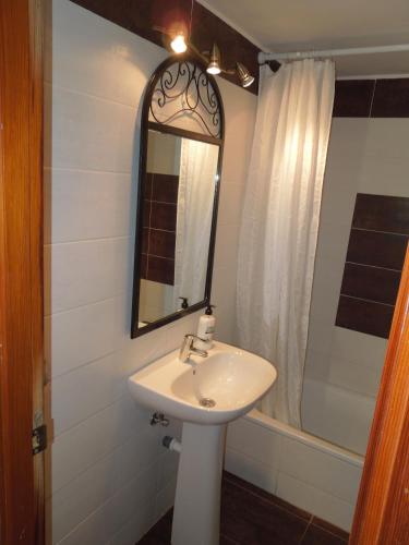 Ground floor Apartment Cristimar with pool, wifi, roofed balcony, close to beach