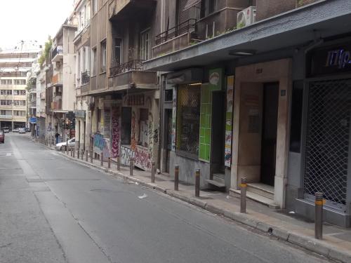 TONI'S 4BD near Classy KOLONAKI, locals enjoy it