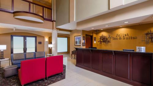 Best Western Joliet Inn & Suites tesisinde lobi veya resepsiyon alanı