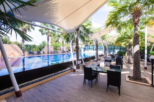 Gallery image of Ray Hotel Buriram in Buriram