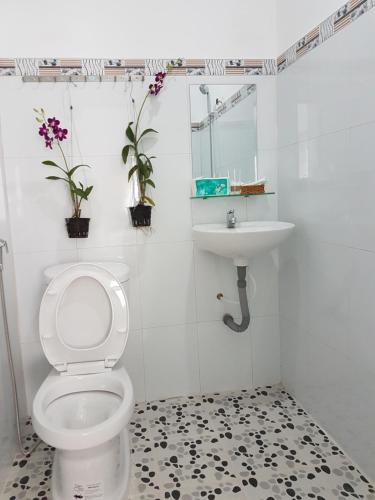 Phòng tắm tại Song Ngoc Guesthouse