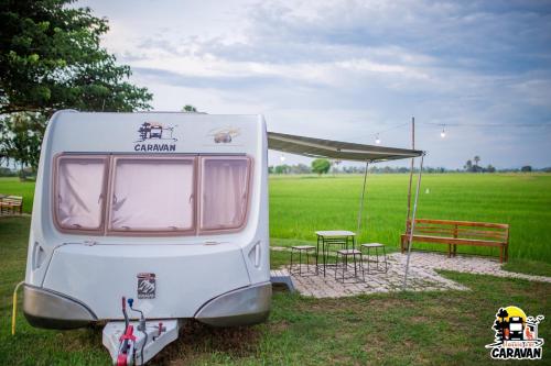 Φωτογραφία από το άλμπουμ του Classiccar Caravan σε Chai Nat