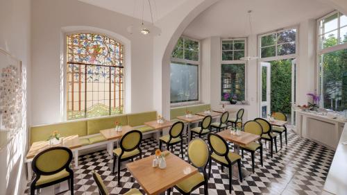 Boutiquehotel Dreesen - Villa Godesbergにあるシーティングエリア
