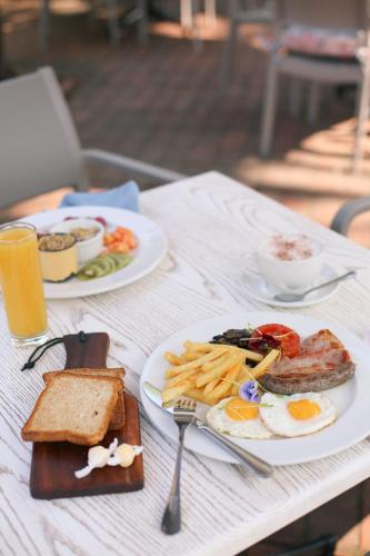 Jídlo v chaty nebo okolí