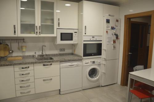 Virtuvė arba virtuvėlė apgyvendinimo įstaigoje LA CASA AZUL DE LAS CALDAS