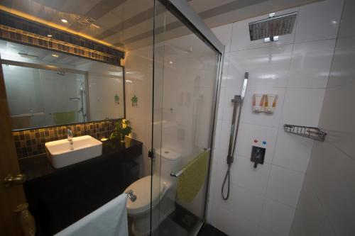 Koupelna v ubytování Shenzhen Kaili Hotel, Guomao Shopping Mall
