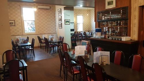 Gallery image of Orbost Club Hotel in Orbost