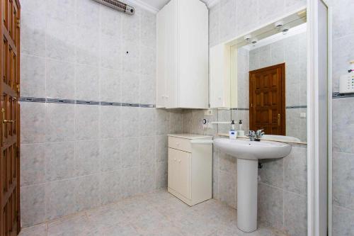 Koupelna v ubytování CH Villa Murillo Ciudad Quesada