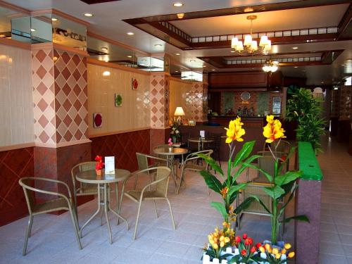 Gallery image of Pacific Inn in Phuket