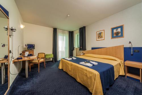Katil atau katil-katil dalam bilik di Hotel Mastai
