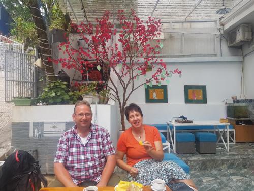 Clientes alojados en Cat Ba Santorini Homestay