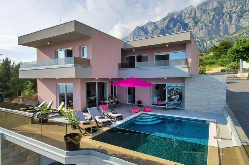 Gallery image of Holiday home Villa Astra in Makarska