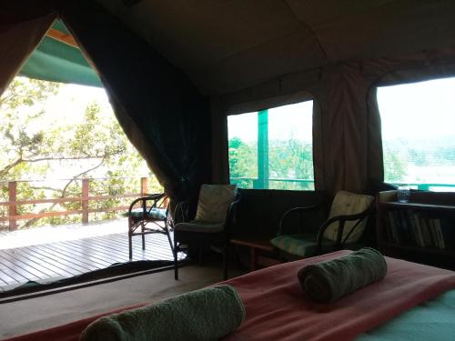 Katil atau katil-katil dalam bilik di Bushbuck Camp