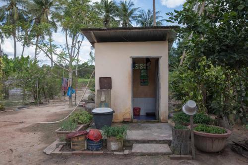Κήπος έξω από το Chansor Homestay 3 By Siem Reap Homesteading