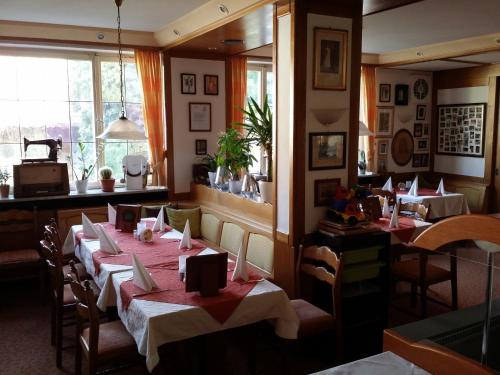 Χώρος καθιστικού στο Hotel-Landgasthof Grüner Baum - Dittigheim