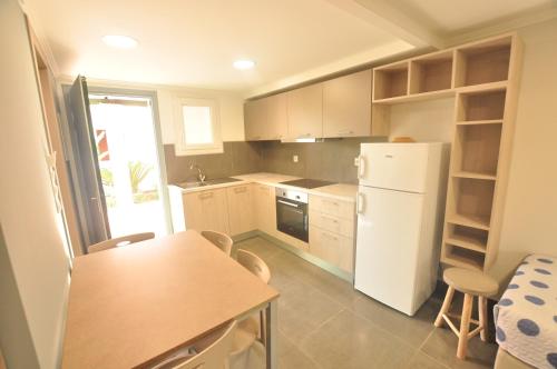 Gallery image of Tassos Apartments in Acharavi